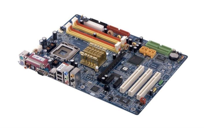GA-8I945P-G Gigabyte GIGA-BYTEDesktop Board Intel Socket T LGA-775 533MHz 800MHz 1066MHz FSB (Refurbished)