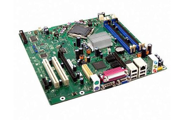 BLKD845GEBV2L Intel Desktop Motherboard Socket PGA 478 533MHz FSB (1 x Single Pack) (Refurbished)