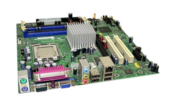BOXD915GUXLWC Intel D915GUX Socket LGA 775 Intel 915G + ICH6 Chipset Intel Pentium 4/ Celeron Processors Support DDR2 4x DIMM 4x SATA 1.50Gb/s Micro-ATX Motherboard (Refurbished)