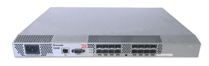 XH196 Dell Brocade 200e 16-Ports 4GB Fibre Channel Switch (Refurbished)